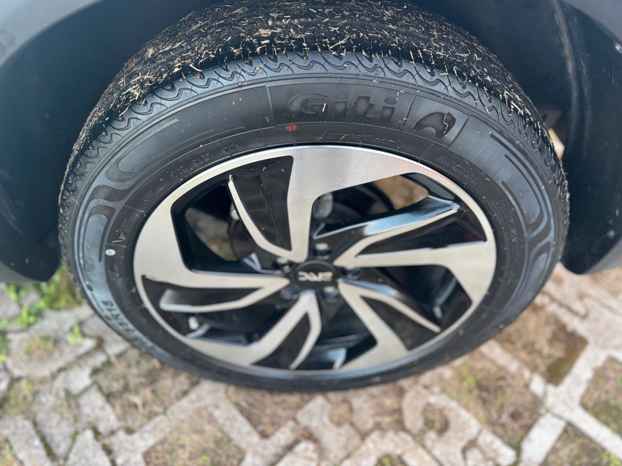 Emc Wave 3 1.5T 113cv MT Benzina/GPL