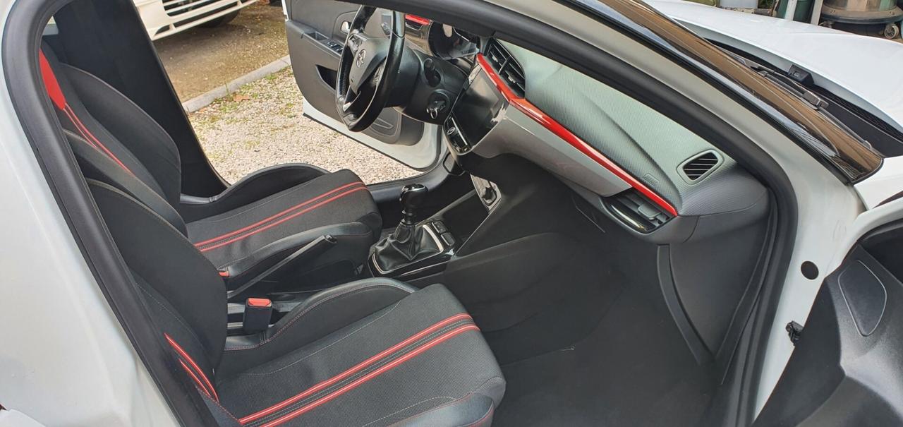 Opel Corsa 1.2 100 CV GS Line