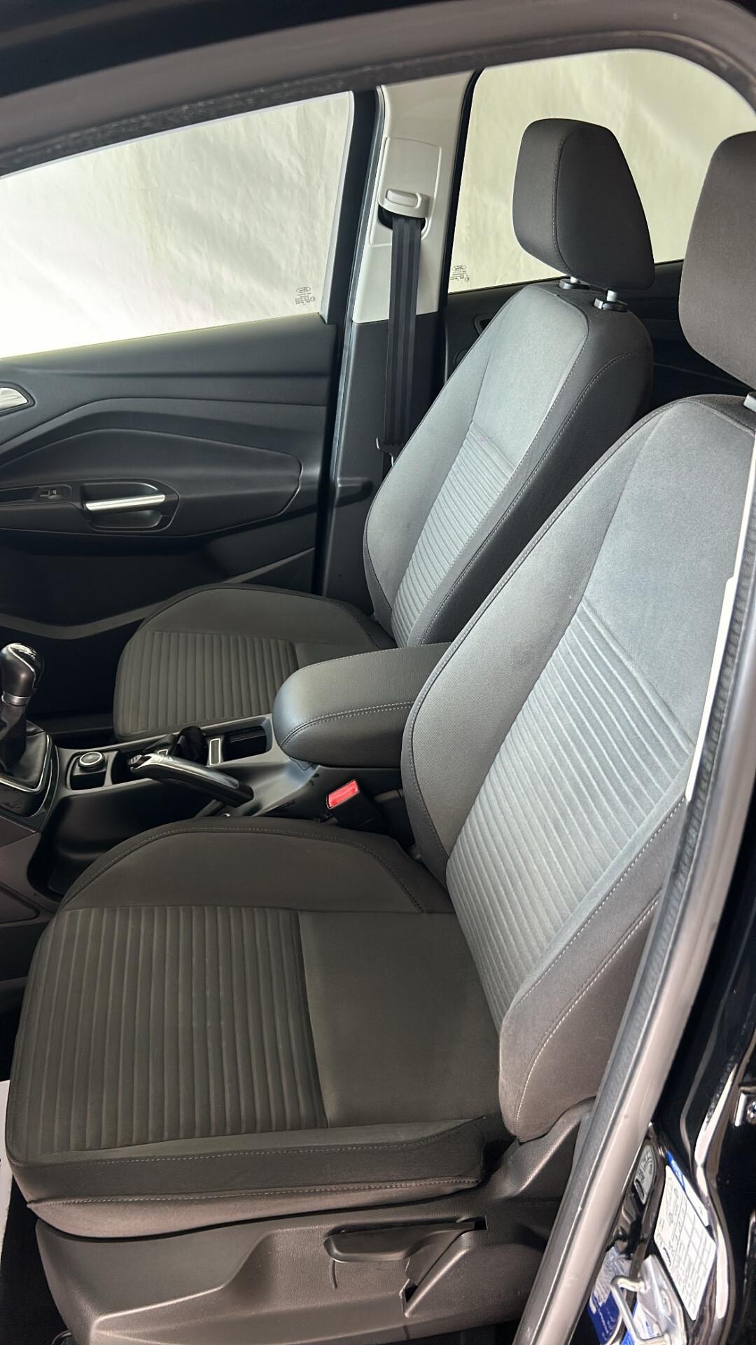 Ford C-Max 1.6 120CV GPL Titanium