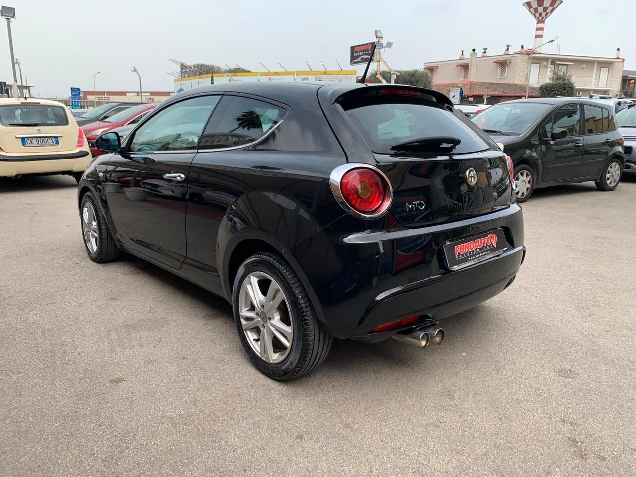 Alfa Romeo MiTo 1.6 JTDm 16V Distinctive Sport Pack