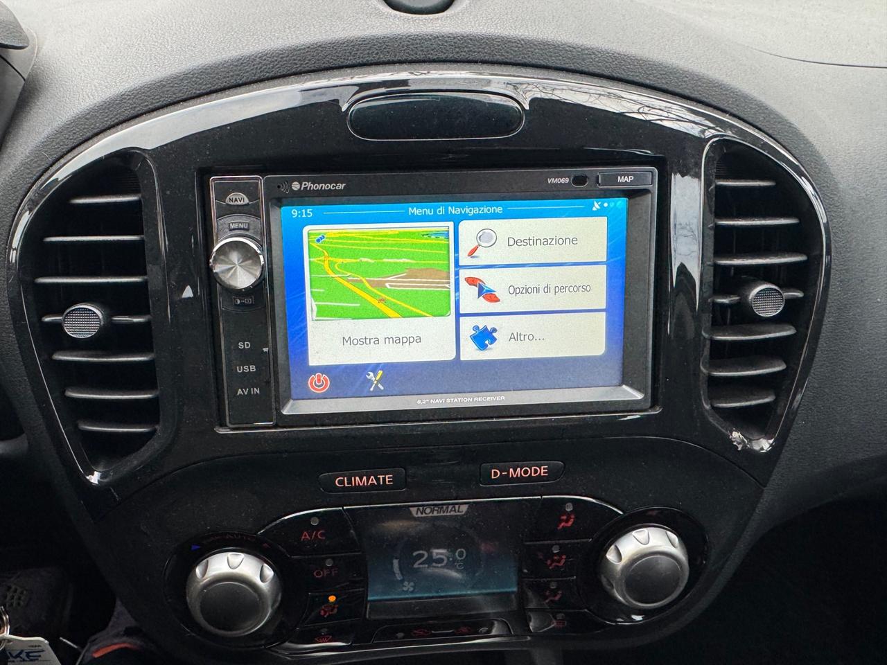 Nissan Juke 1.5 dCi Tekna neopaten garanzia 12 mesi