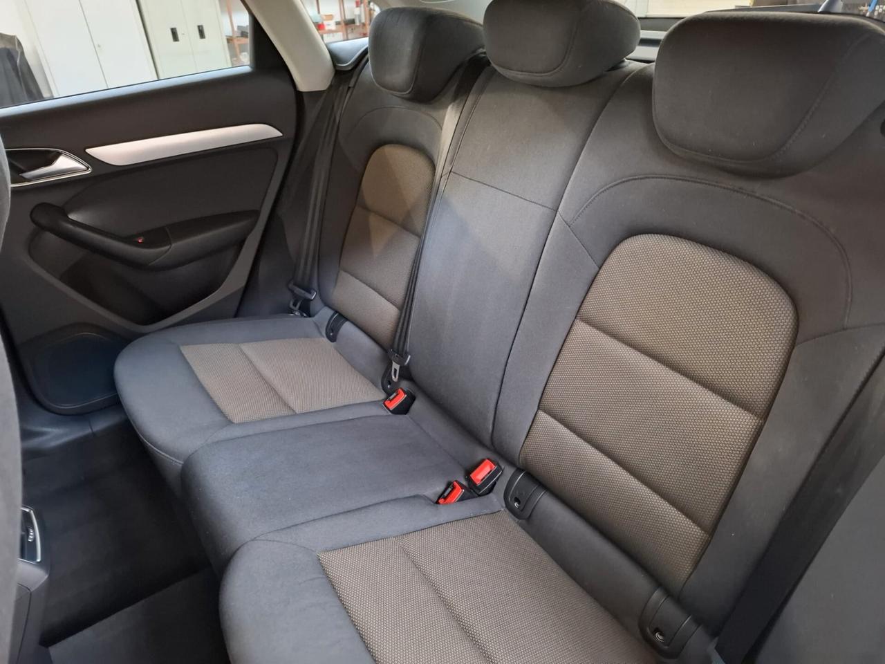 Audi Q3 2.0 TDI quattro Business Plus