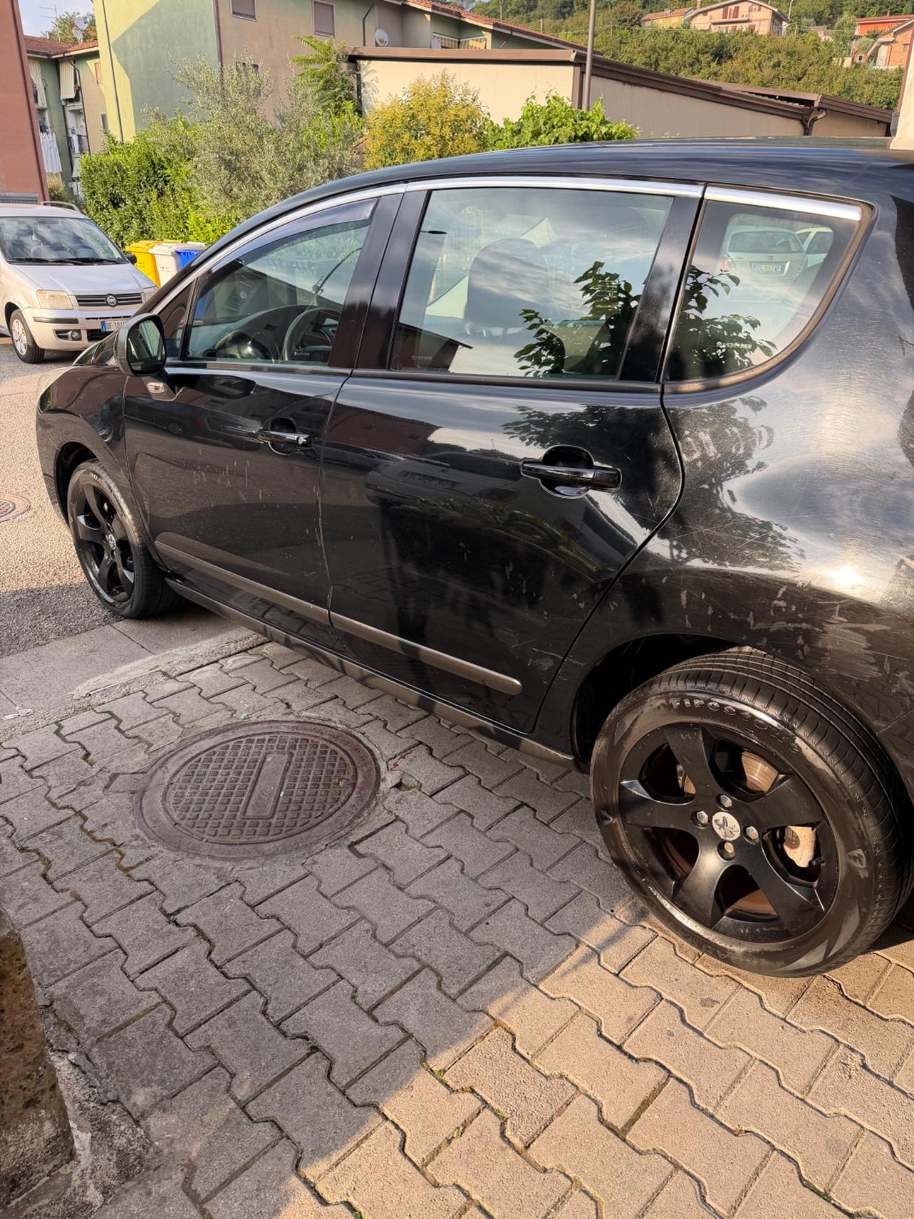 Peugeot 3008 1.6 HDi 112CV Business