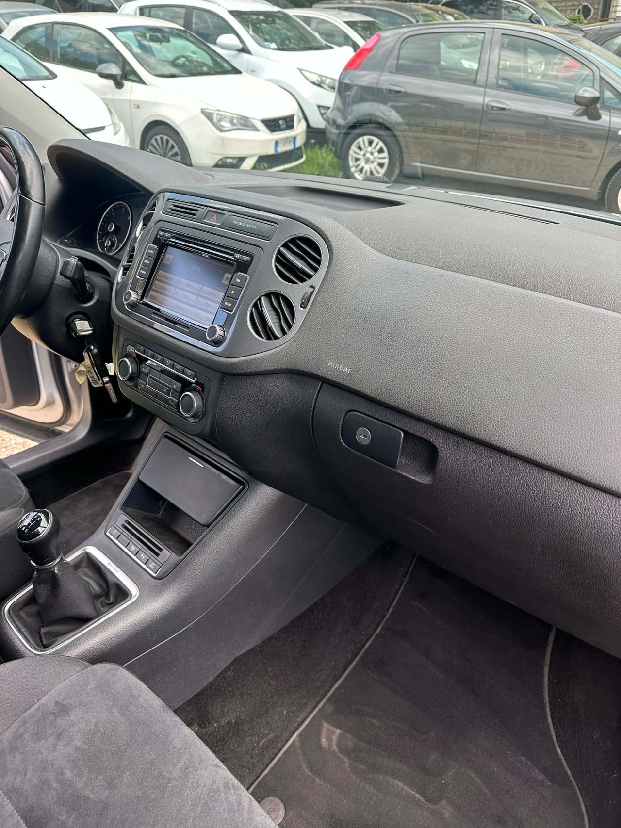 Volkswagen TIGUAN 2.0 TDI DPF 4MOTION SPORT & STYLE