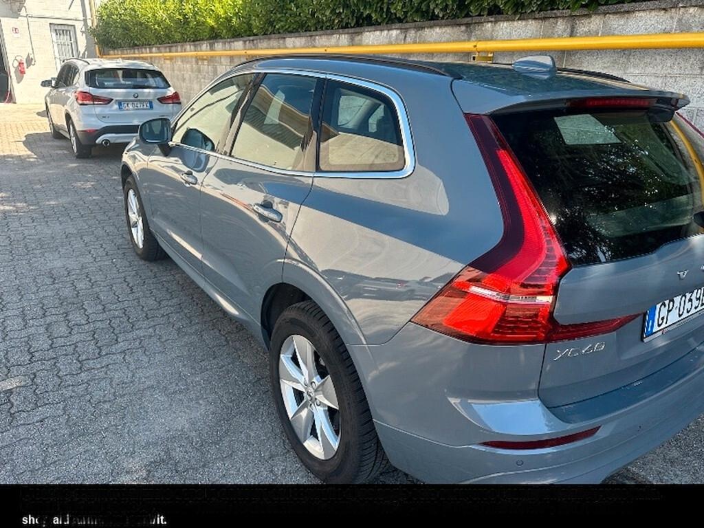 VOLVO XC60 2.0D 197CV B4 (D) AUTOMATIC CORE ( FARI LED - COCKPIT - CRUISE - NAVI - MIRROR - PDC - CERCHI 18 )