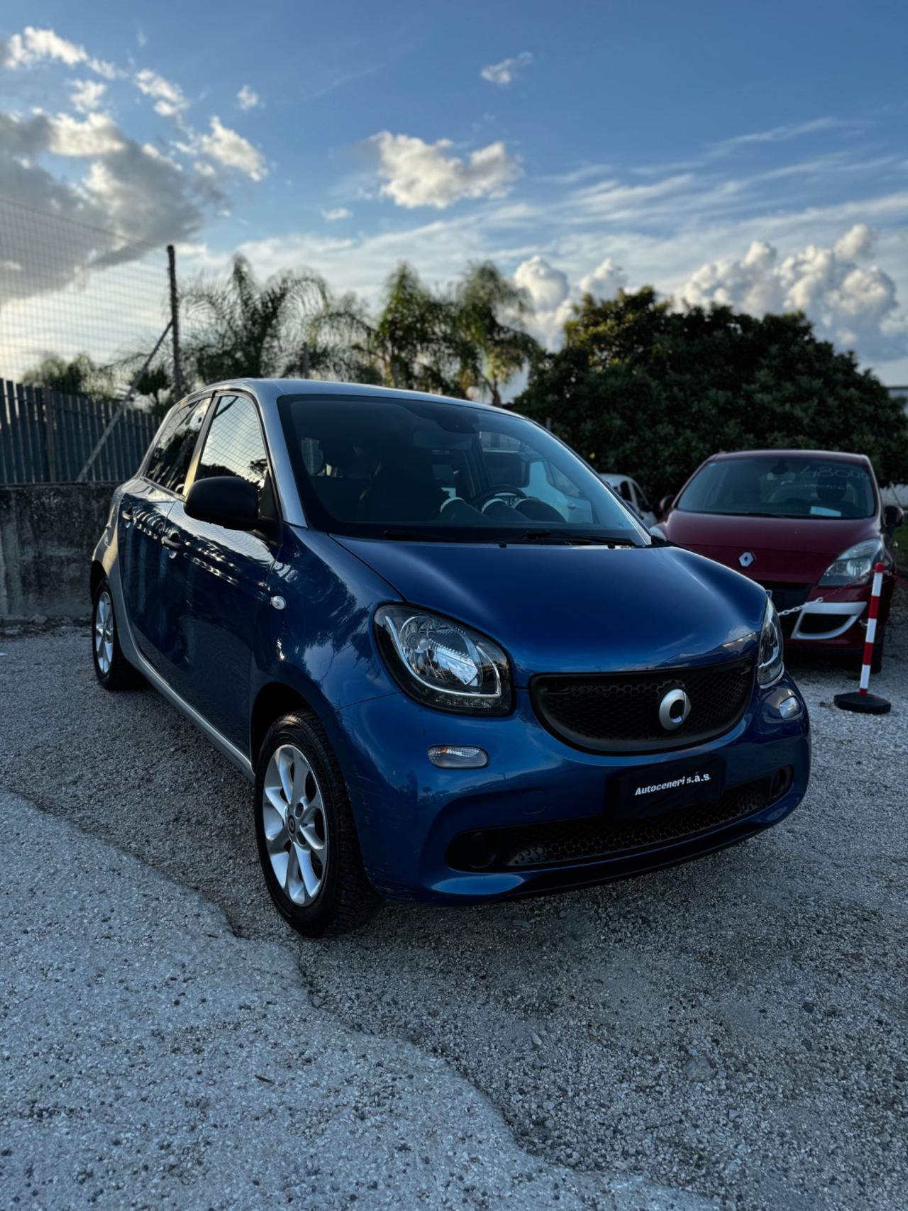 Smart ForFour 70 1.0 Youngster