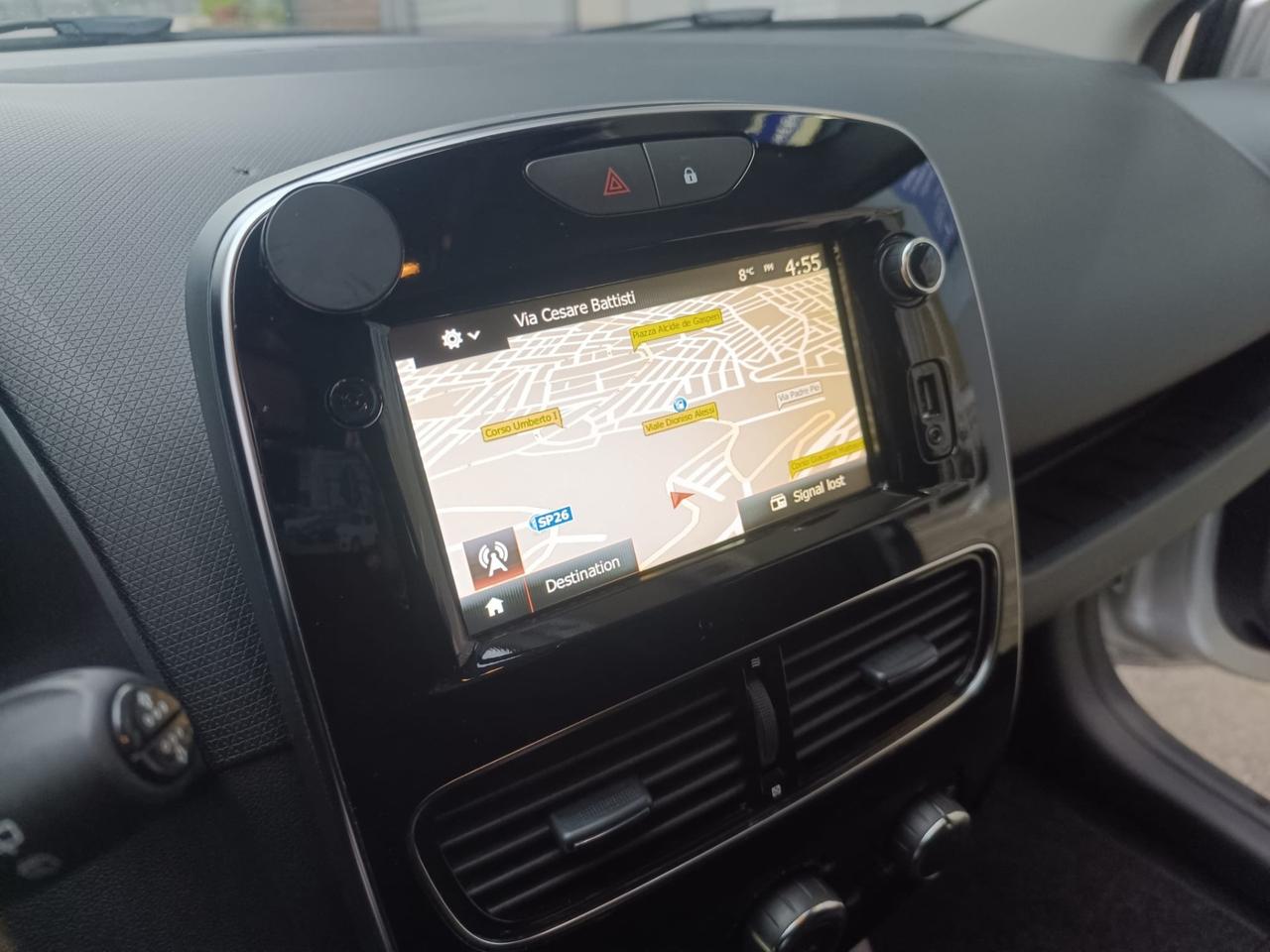 Renault Clio dCi 8V 75 CV 5 porte Moschino Intens