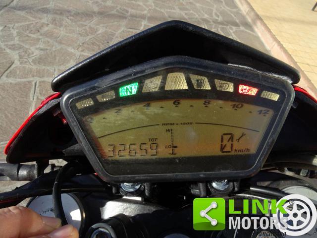 DUCATI Hypermotard 796 Anno 2010