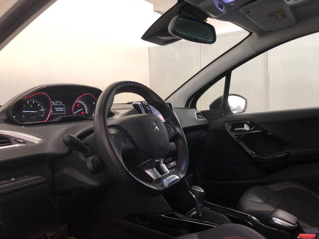 Peugeot 2008 1.2 PureTech Turbo GT Line EAT6