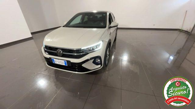 VOLKSWAGEN Taigo 1.0 TSI 110 CV R-Line + Tetto