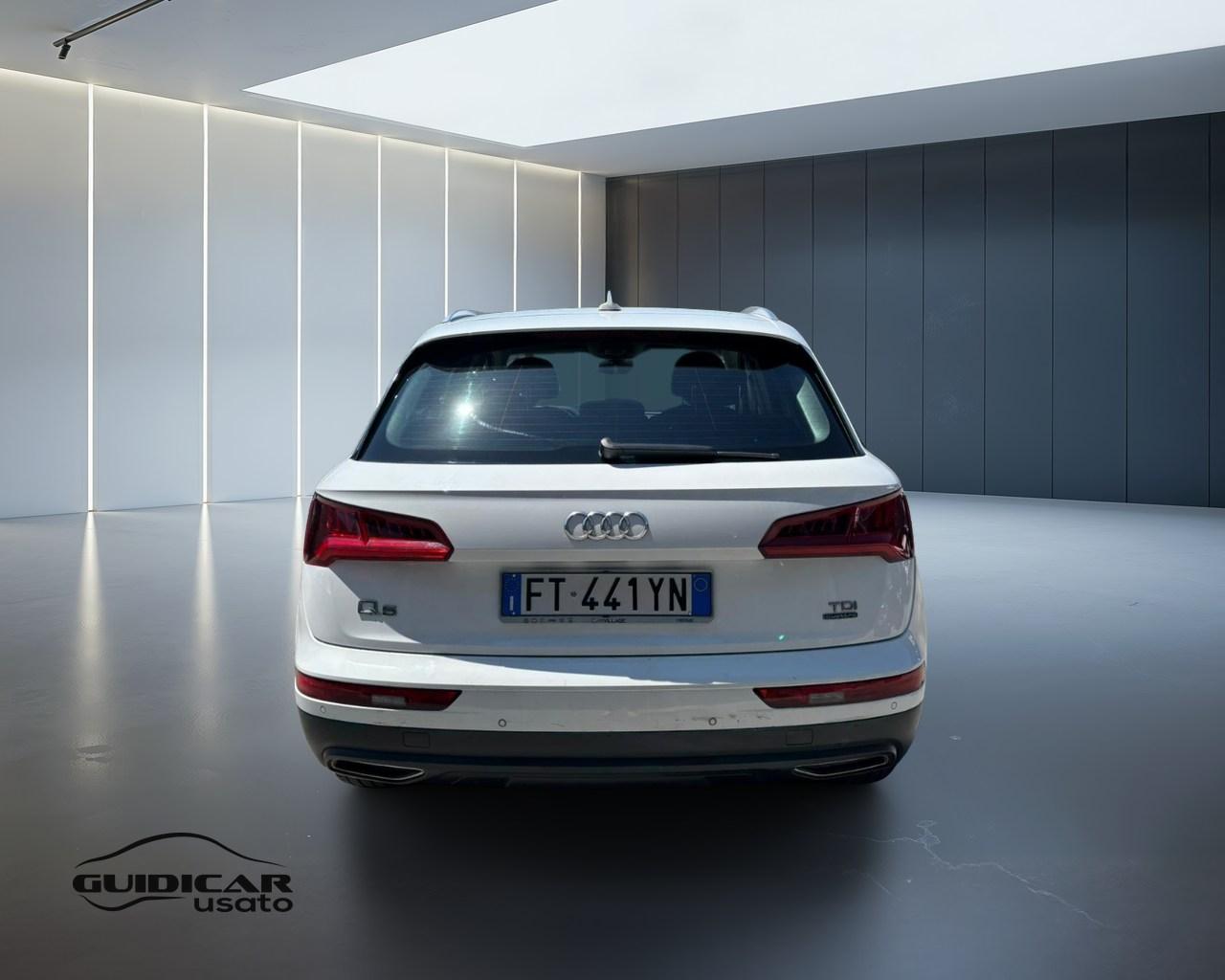 AUDI Q5 II 2017 - Q5 35 2.0 tdi Business quattro 163cv s-tronic