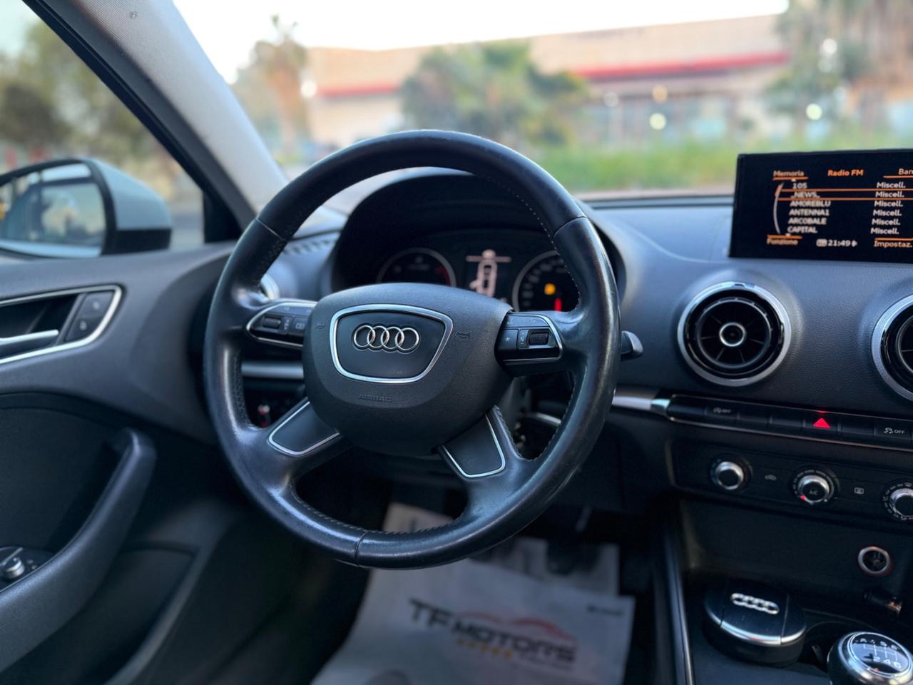 Audi A3 Sportback 1.6 TDI 105cv - 2014