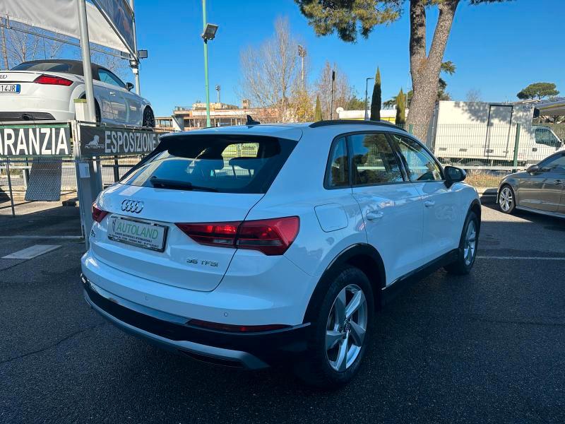 Audi Q3 35 1.5 tfsi Business Advanced
