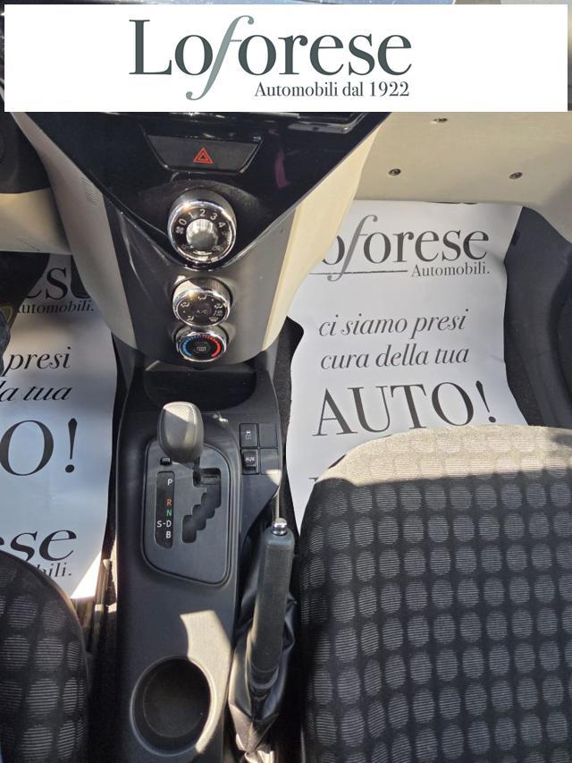 TOYOTA iQ 1.0 CVT TREND