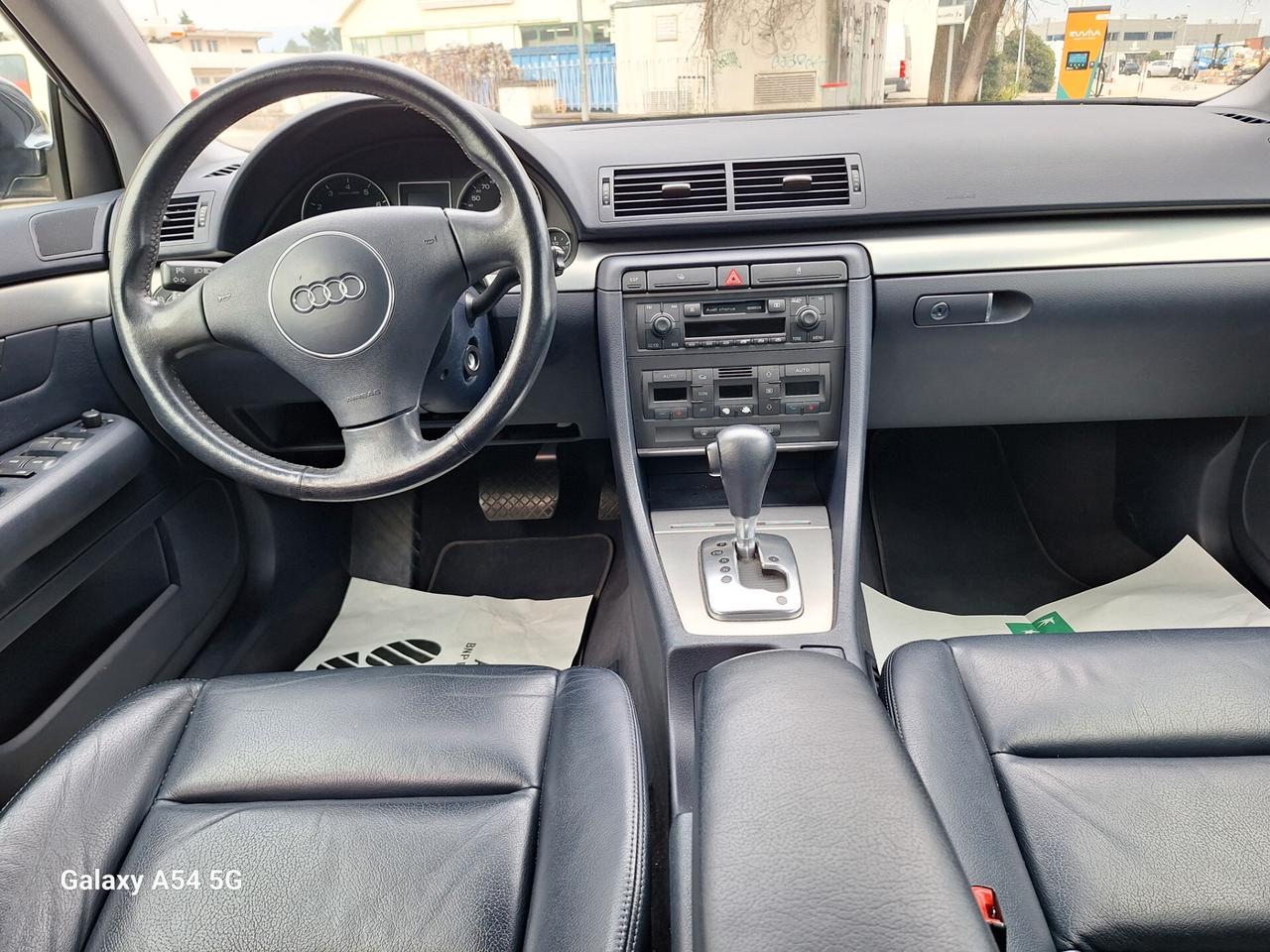 Audi A4 3.0 V6 30V cat Avant