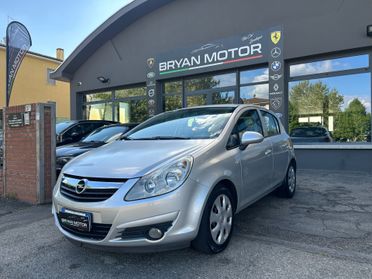 Opel Corsa 1.2 5 porte Cosmo