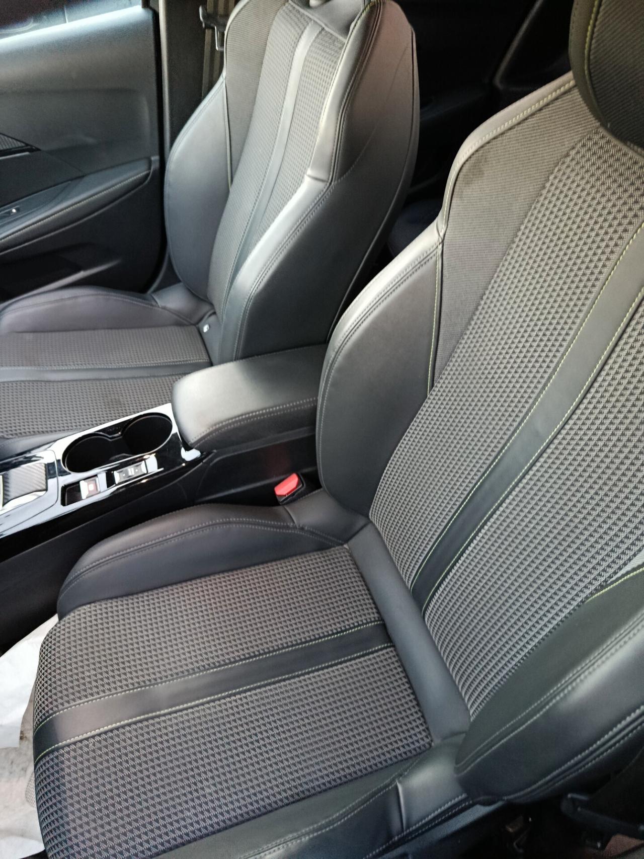 Peugeot 208 PureTech 130 Stop&Start EAT8 5 porte GT