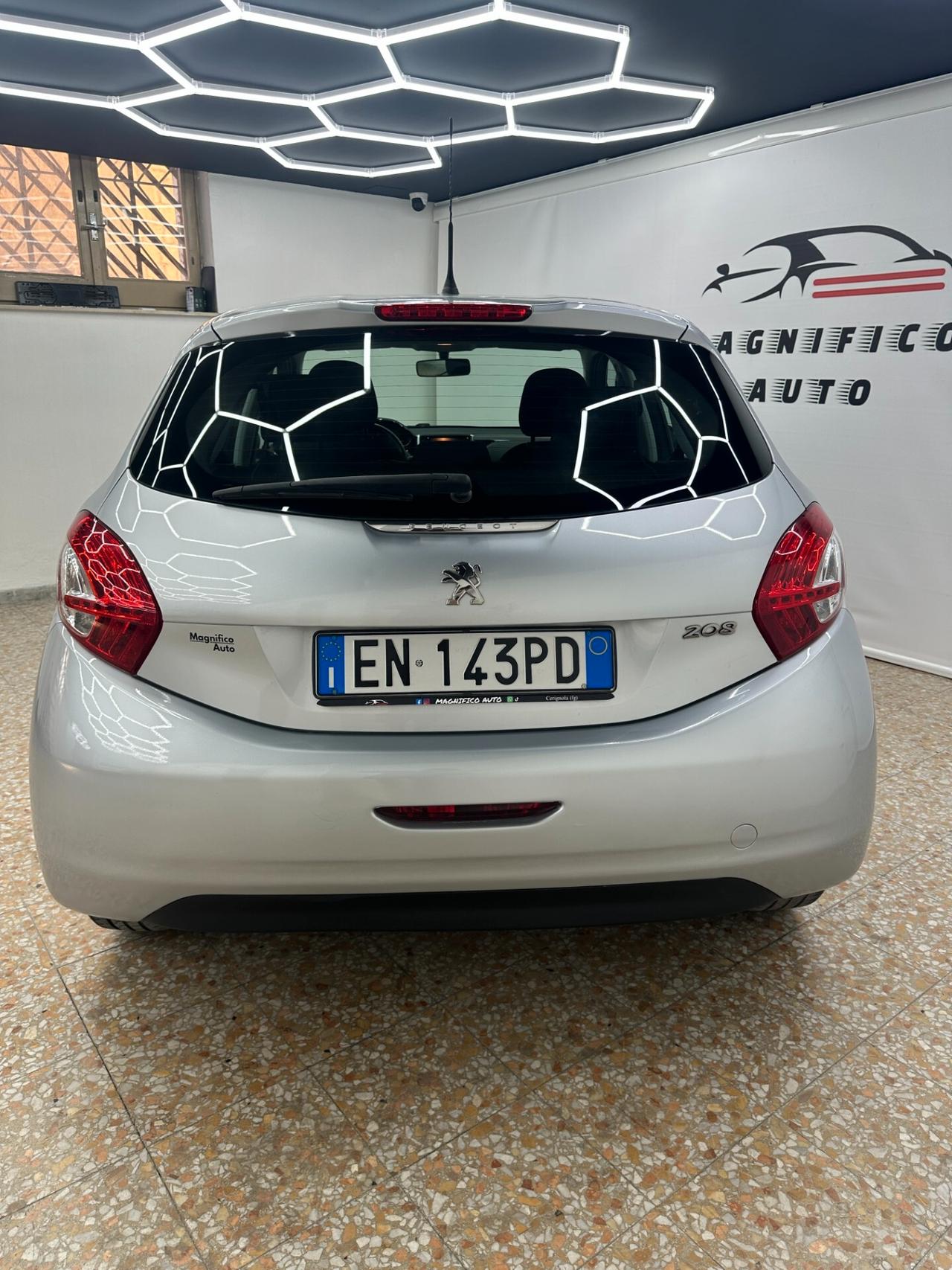 Peugeot 208 1.4 HDi 68 CV 5 porte Active
