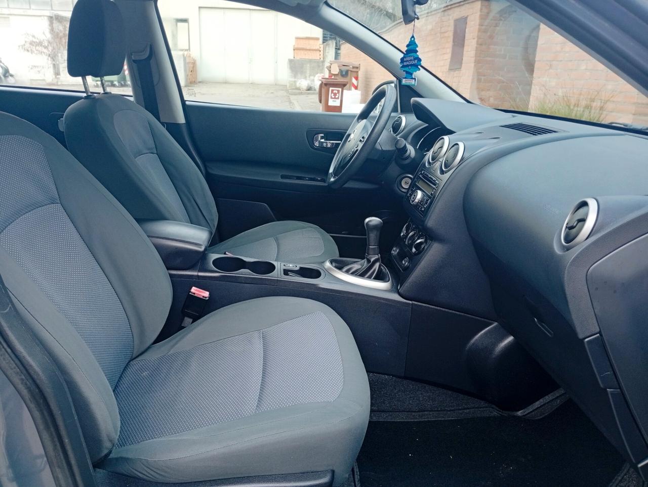 Nissan Qashqai 1.6 benzina Tekna 2010 Neop trattabile