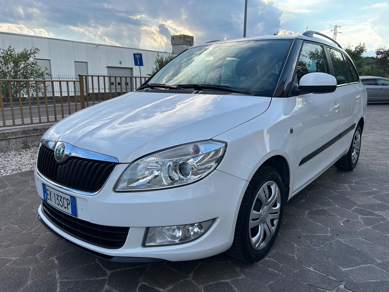 Skoda Fabia - 2011 1.6 TDI CR 75CV