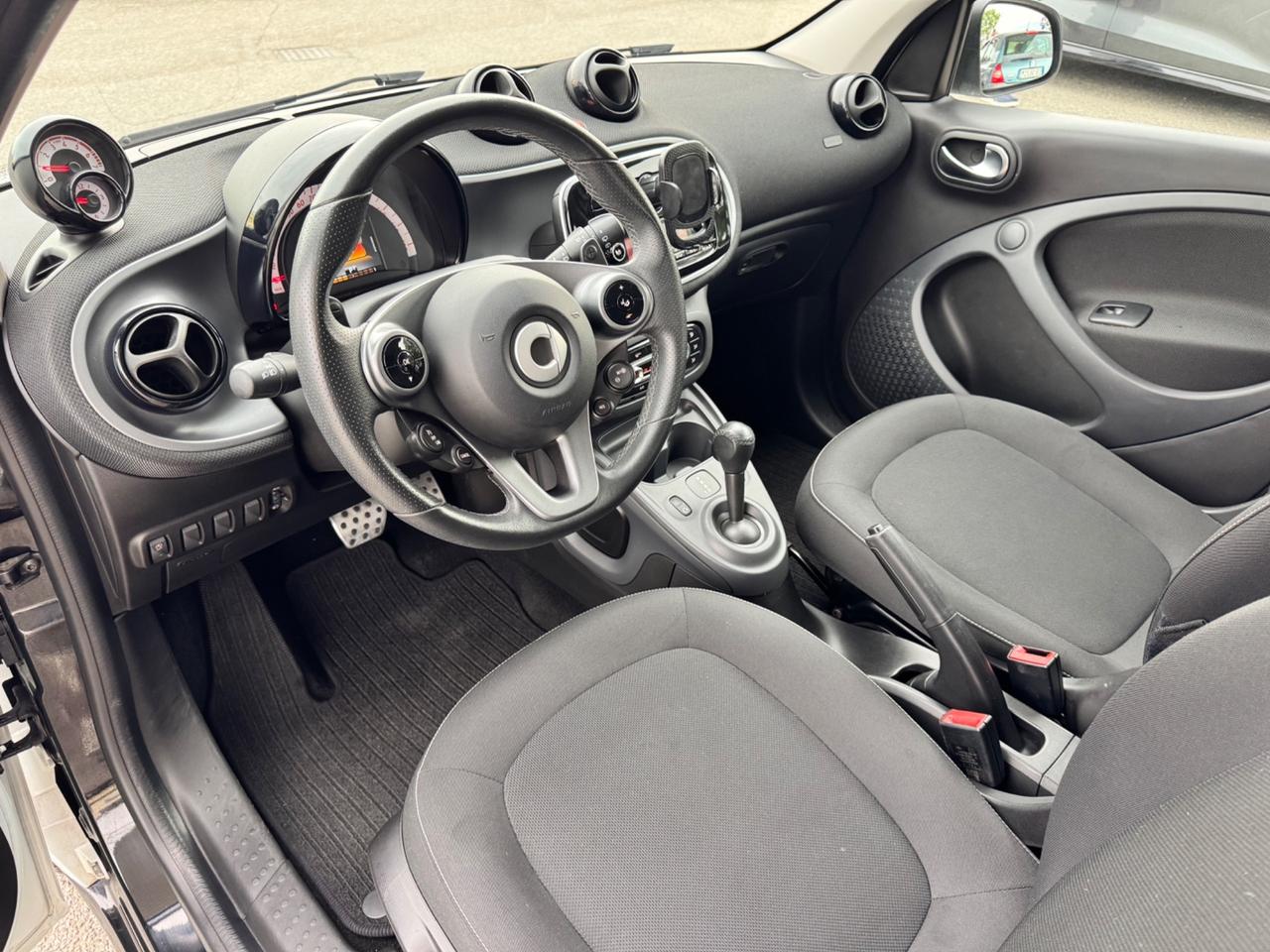 Smart ForFour 70 1.0 twinamic Passion 29.000km