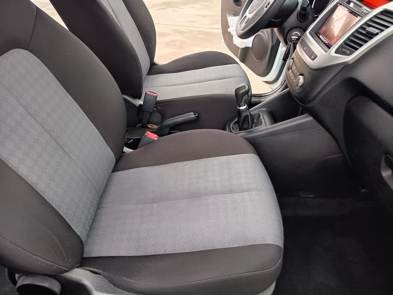 Kia Venga 1.4 benzina Active