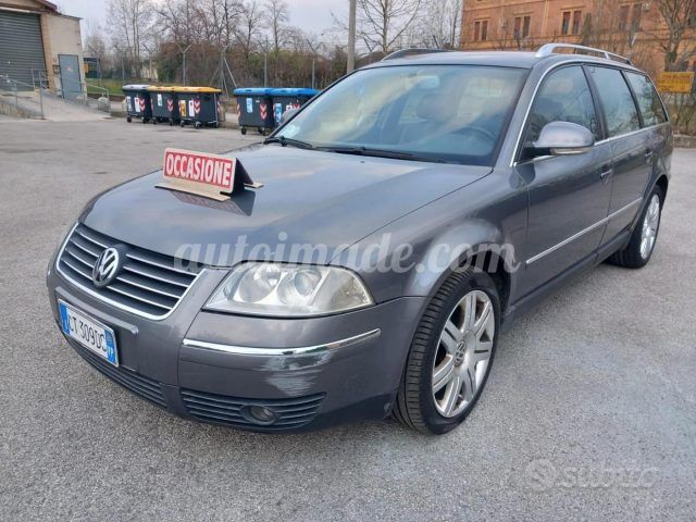 VOLKSWAGEN Passat 2.0 TDI cat Var. Highline DPF