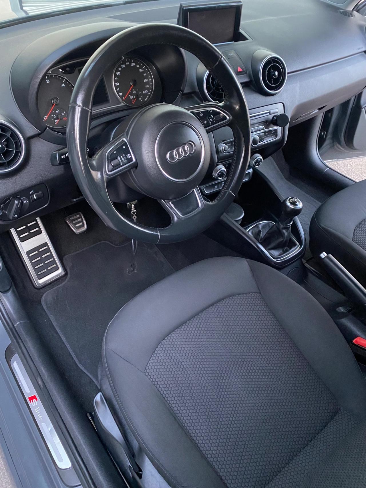 Audi A1 SPB 1.4 TDI 90cv S Line