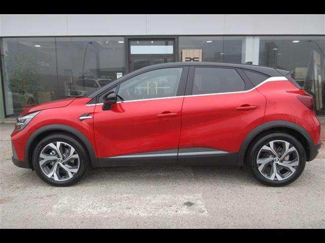 Renault Captur 1.6 E-TECH Hybrid RS Line Auto