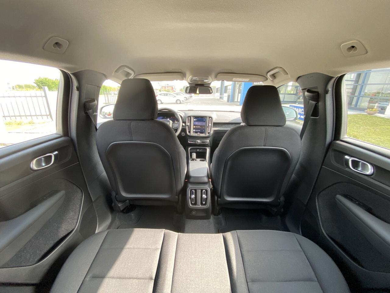 Volvo XC40 B3 (Benzina/Hybrid) Autom. Essential