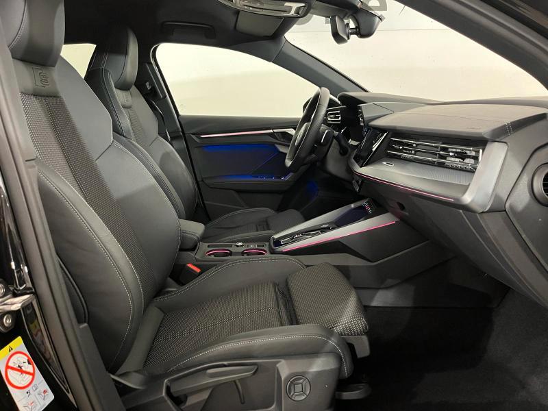 Audi A3 Sportback 2.0 tdi S line edition 150cv s-tronic*MATRIX-18°-LOOK NERO*SENZA VINCOLI