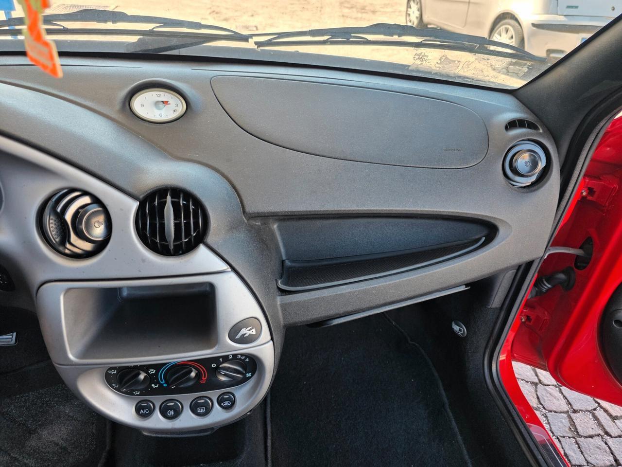 Ford Ka 1.3 con 59.000km Neopatentati ok
