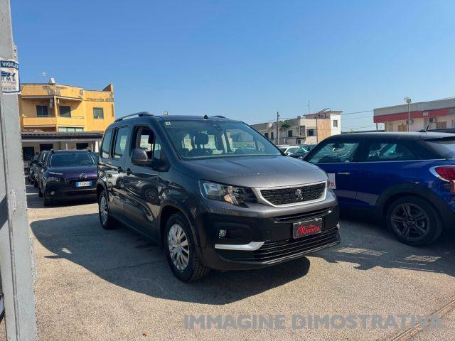 PEUGEOT Rifter BlueHDi 100 S&S Allure Standard