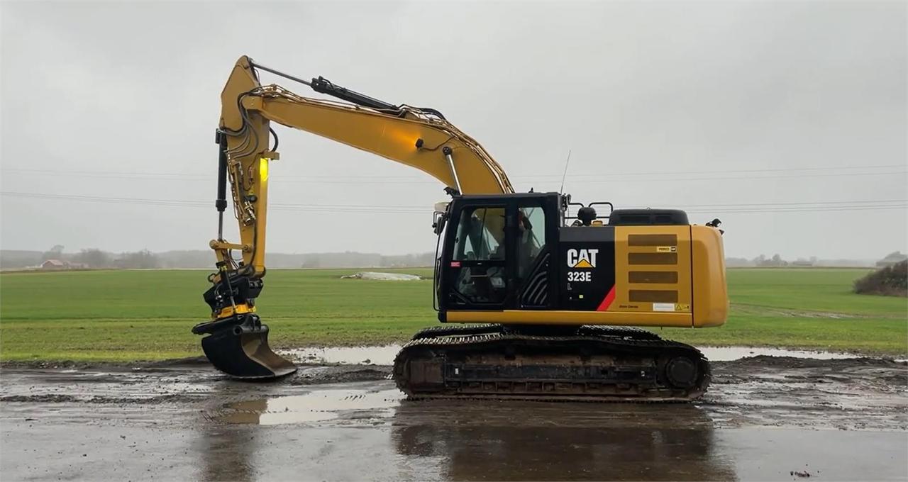 Caterpillar 323EL