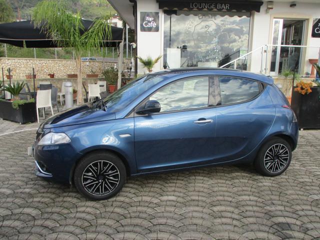 LANCIA Ypsilon 1.0 FireFly 5 porte S&S Hybrid Alberta Ferretti