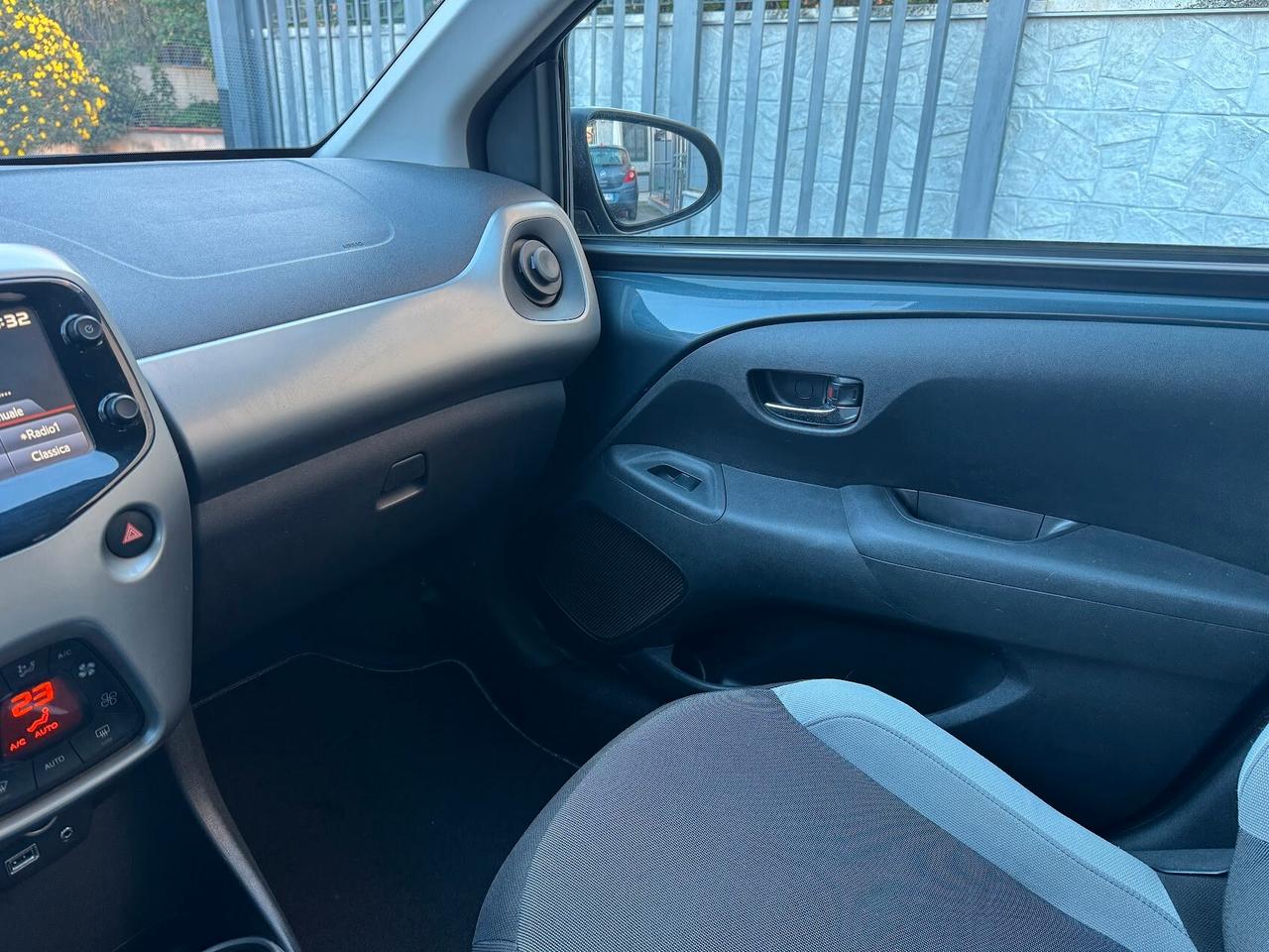 Toyota Aygo 1.0 automatica