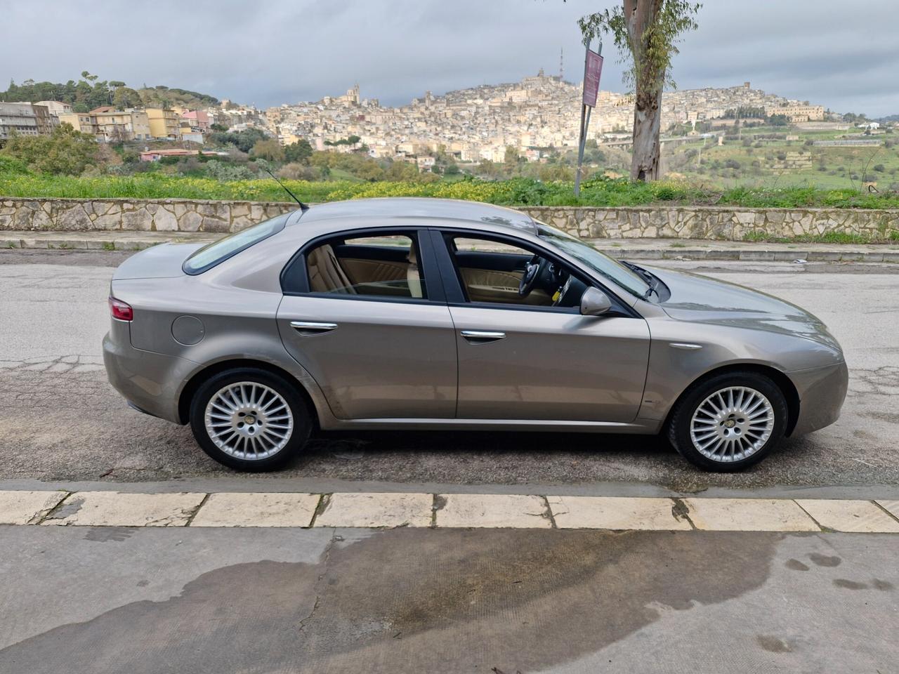 Alfa Romeo 159 1.9 JTDm Progression