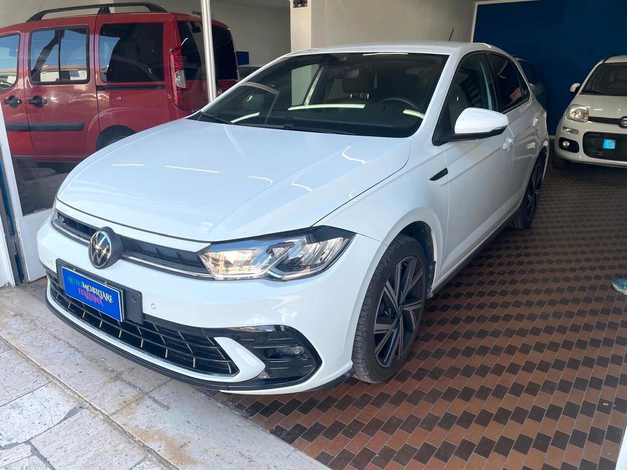Volkswagen Polo 1.0 TSI DSG R-Line