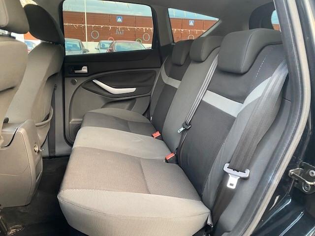 Ford Kuga Kuga+ 2.0 TDCi 136 CV 2WD DPF