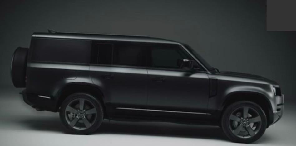 Land Rover Defender 130 300 CV Outbound