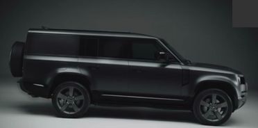 Land Rover Defender 130 300 CV Outbound