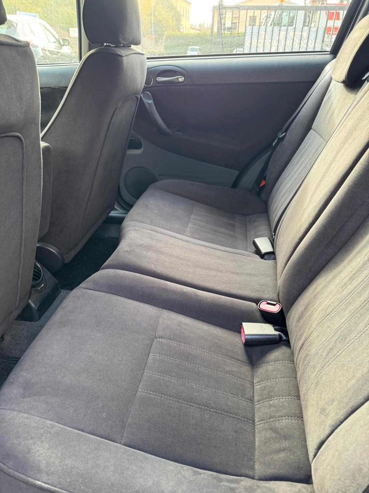 Alfa Romeo 147 1.9 JTD (120) 5 porte Exclusive