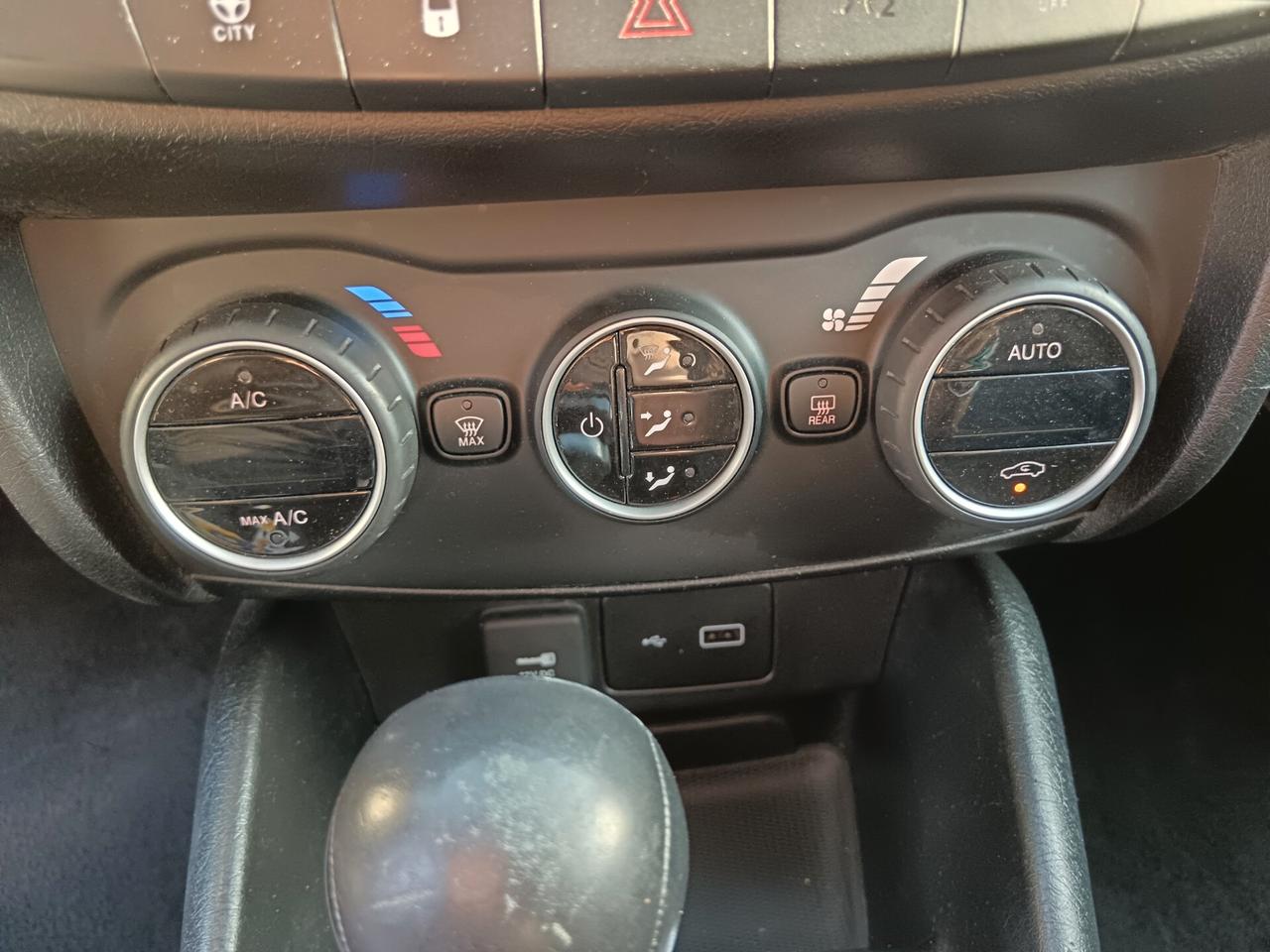 Fiat Tipo 1.6 MJT 120CV LOUNGE SW NAVI
