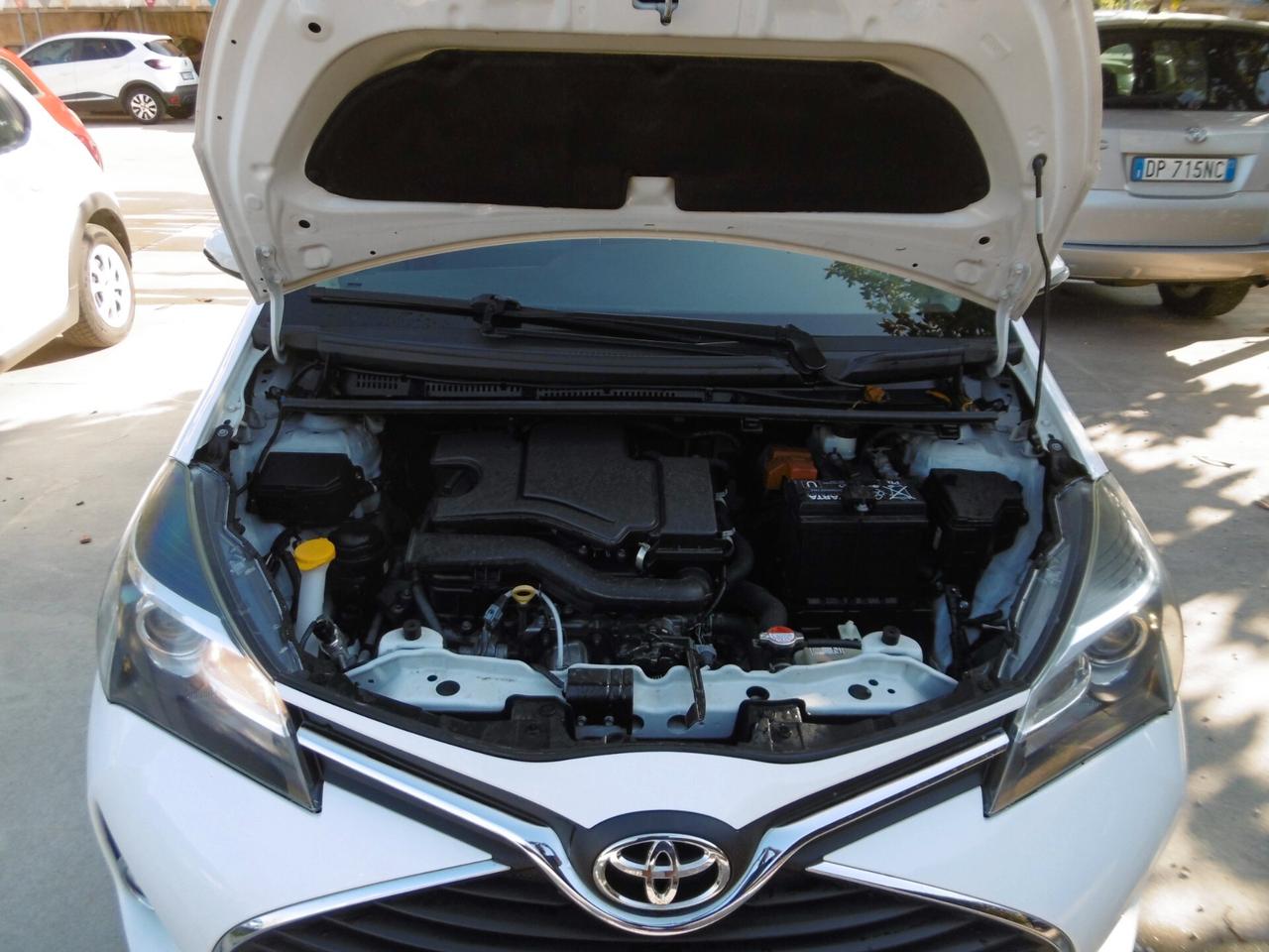 Toyota Yaris 1.0 5 porte Active