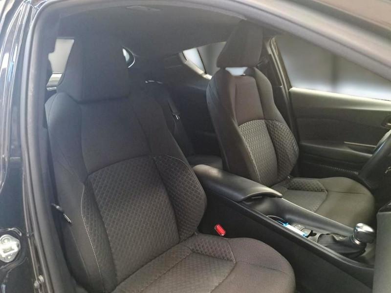 TOYOTA C-HR 1.8H 98CV E-CVT Business