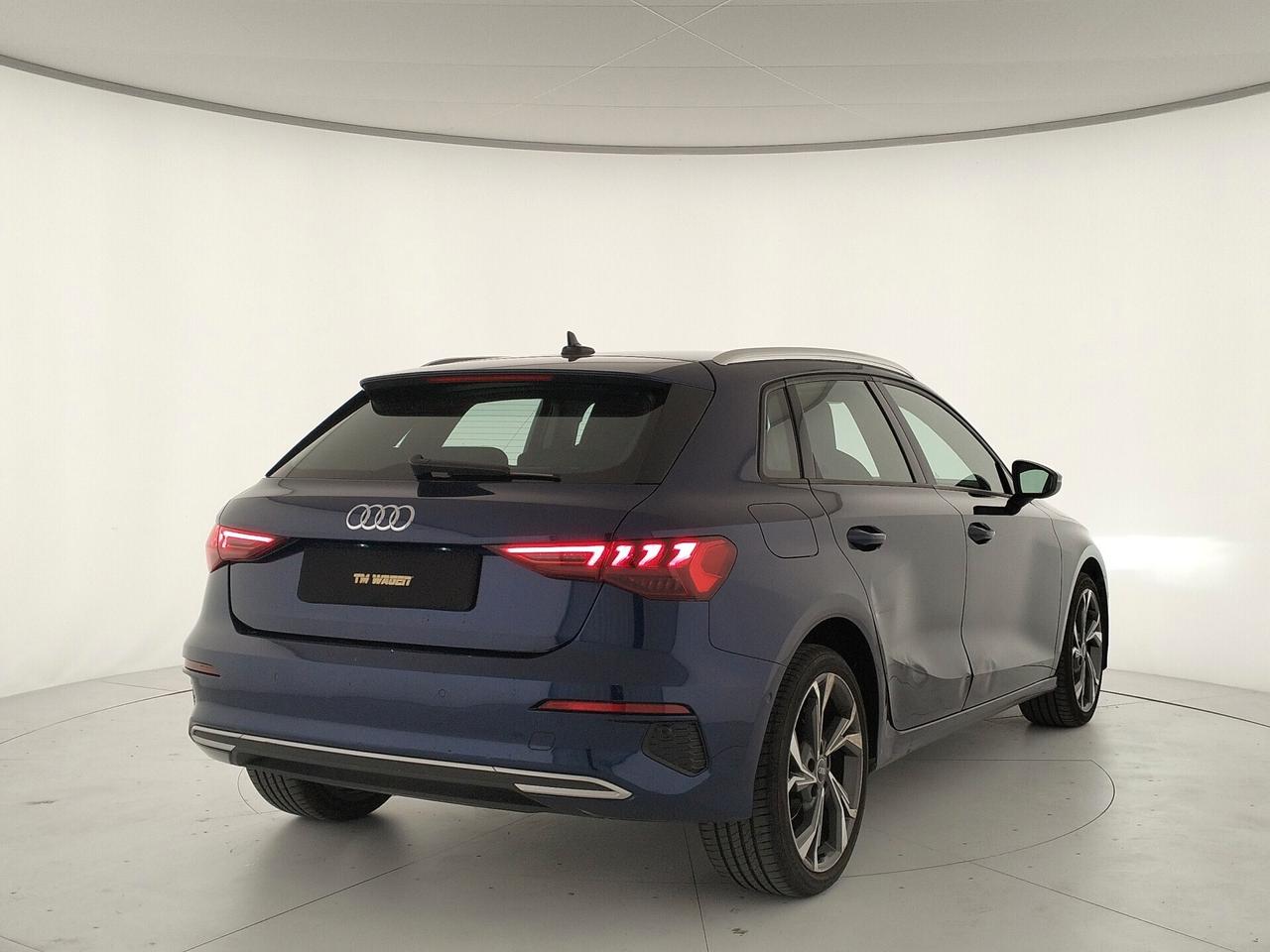 AUDI A3 Sportback 30 1.0 tfsi mhev s-tronic - GARANZIA AUDI -NEOPATENTATI