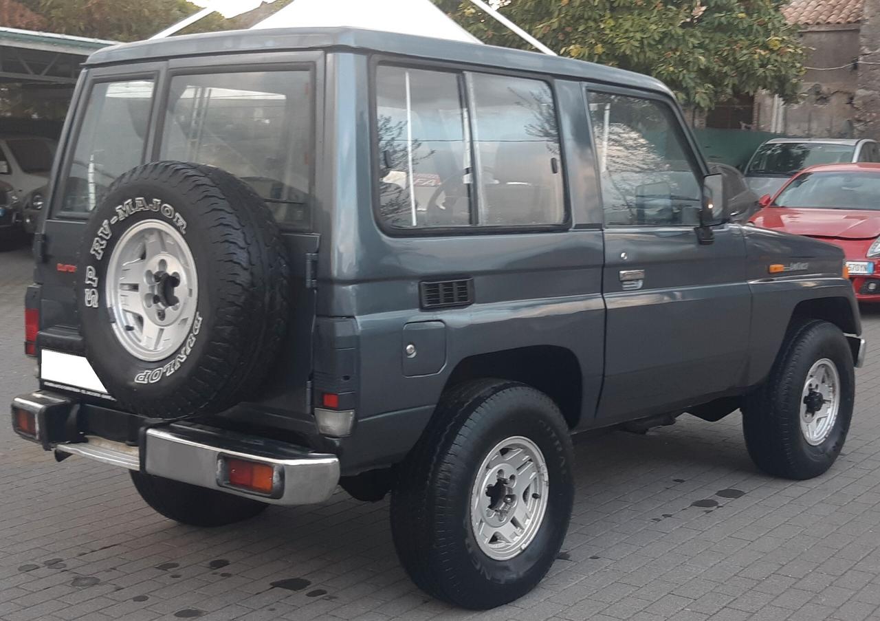 Toyota Land Cruiser II 2.4 turbodiesel SW LJ70