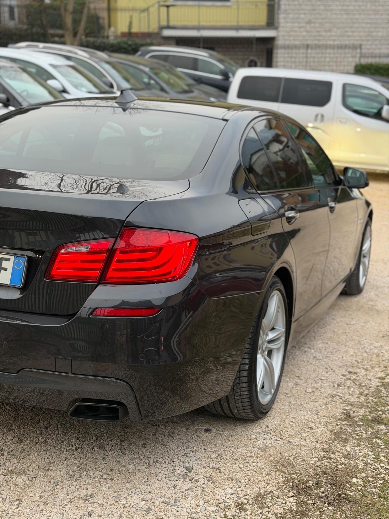 Bmw 550i MSPORT PELLE NAVI PRO KMCERT UNICOPR