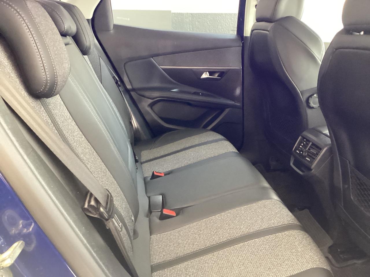 Peugeot 3008 BlueHDi 130 S&S Allure