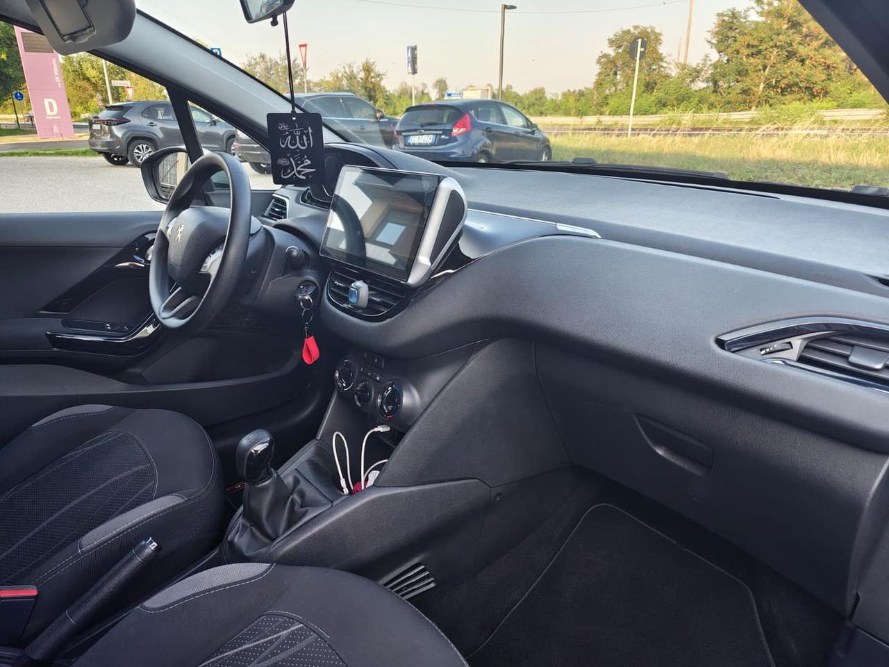 Peugeot 208 Active 1.4 95 VTI #11923
